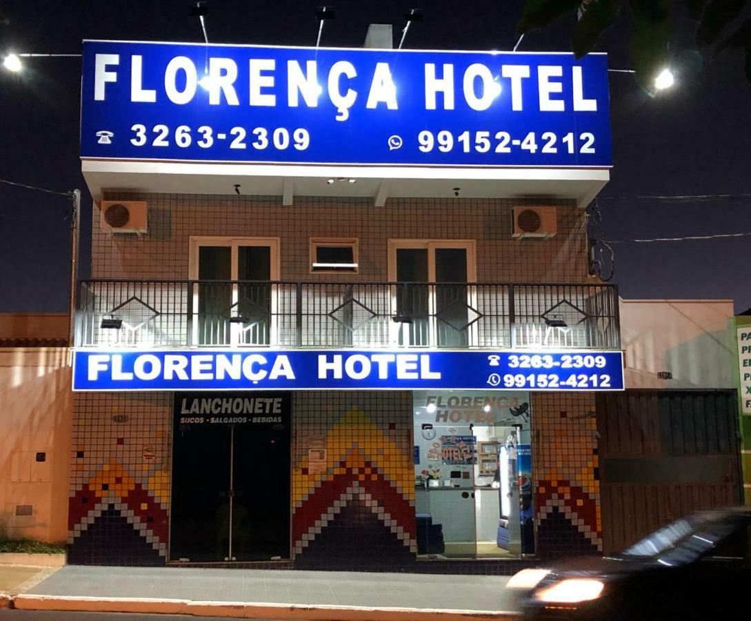 Florenca Hotel Santo Anastácio Exterior foto